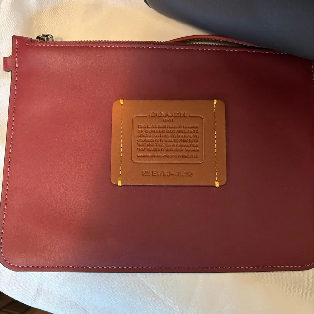 Brown and Burgundy Coach 1941 Rouge tote/ Crossbody Bag with detachable Pouch - Picture 3 of 12